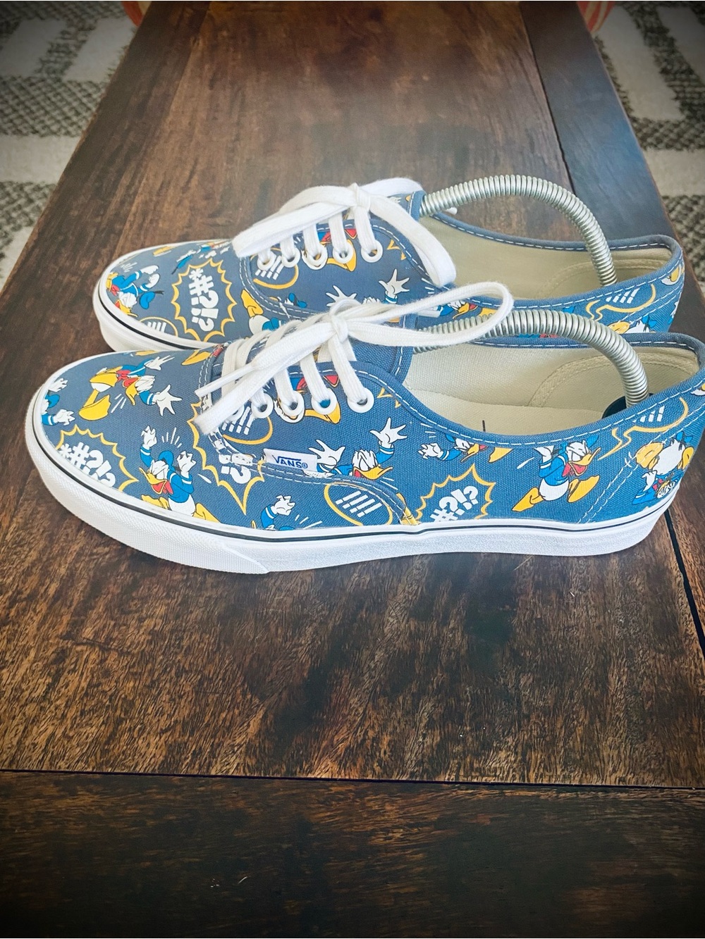 Vans Disney Donald Duck Graphic Lace-Up Sneakers - Blue - Picture 4 of 6